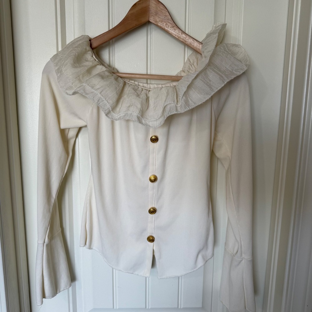 Unbranded Ruffle Off Shoulder Top Womens Cream Excellent Gold Button Ribbed Knit - Picture 2 of 5